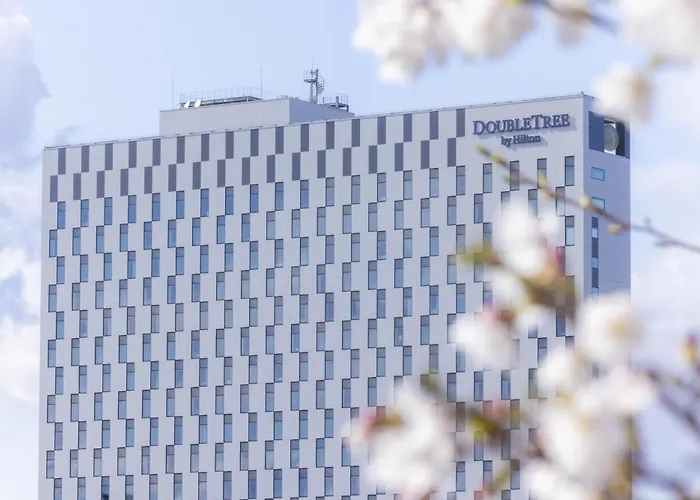 Doubletree By Hilton Osaka Castle